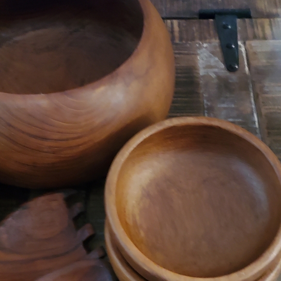 Vintage Wooden Salad Bowl Set - Picture 5 of 11